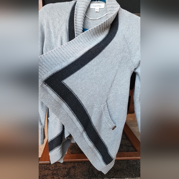 Cardigan sweater - Picture 4 of 6